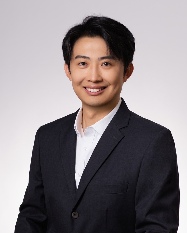 Professional portrait of Yao Fan